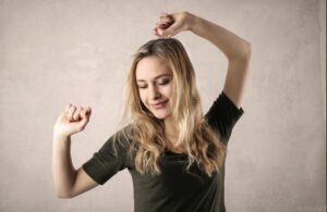 Rajput Shayari in Hindi 👑 | Instagram Caption, Bio & DP 🔥